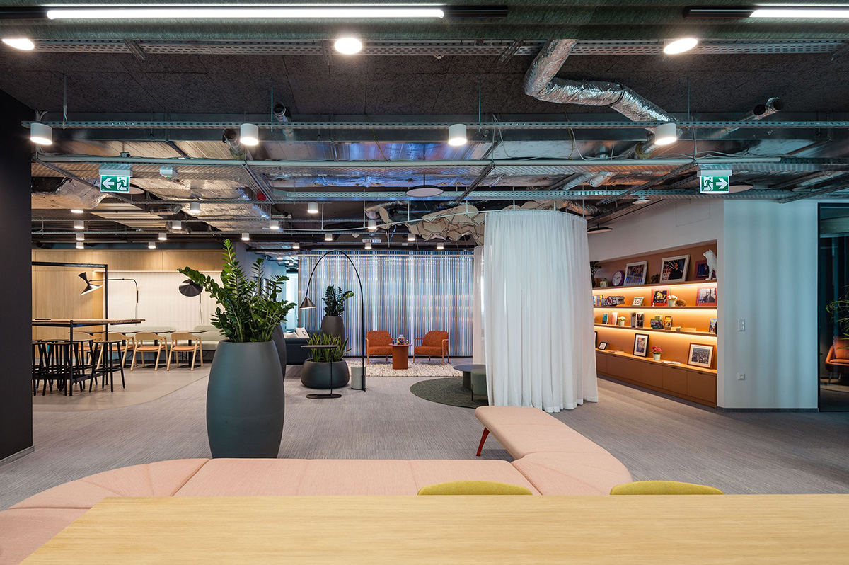 ý���ͷRTL������������λ���罻�糡